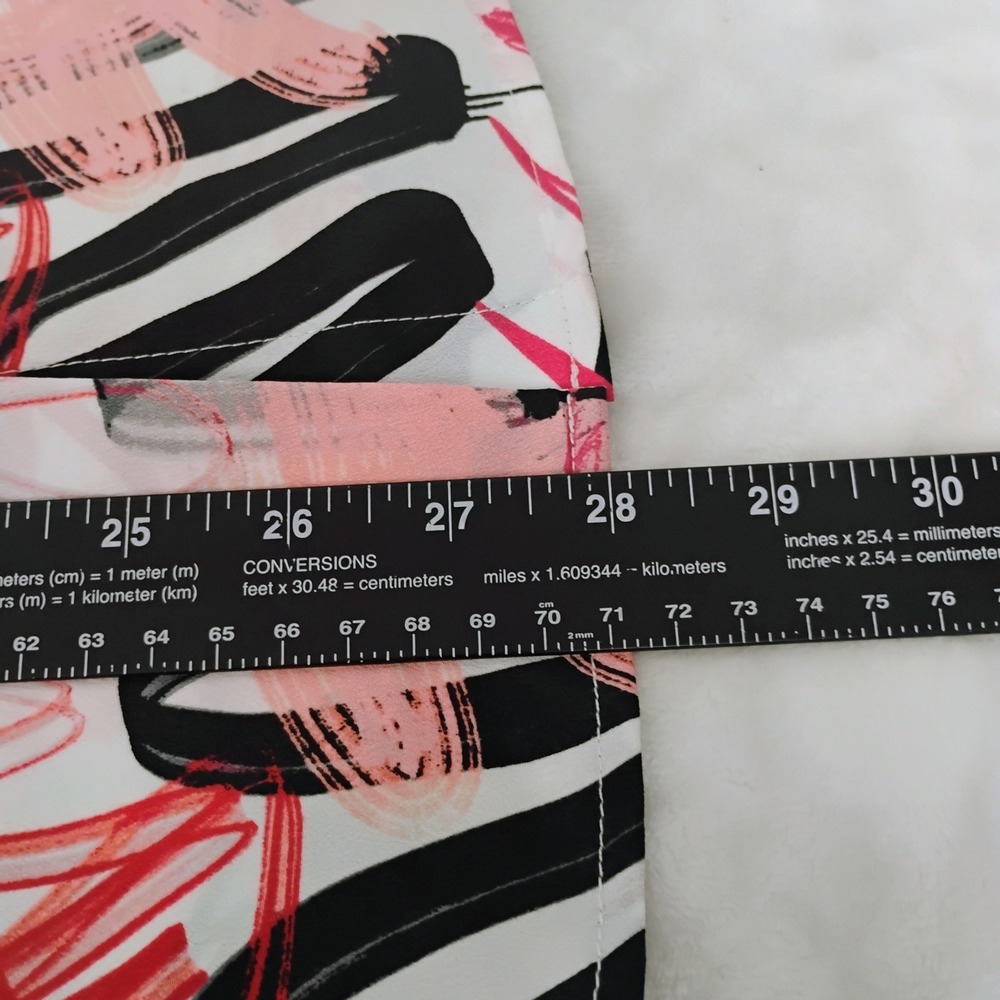 Karl Lagerfeld Paris Small Graffiti Print Roll Tab Sleeve Blouse Pink Black W - Picture 5 of 7